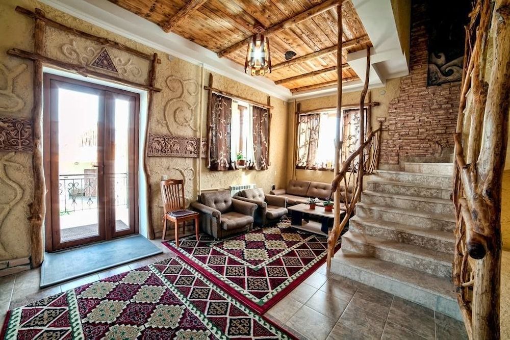 Ethno Hotel Osh 2