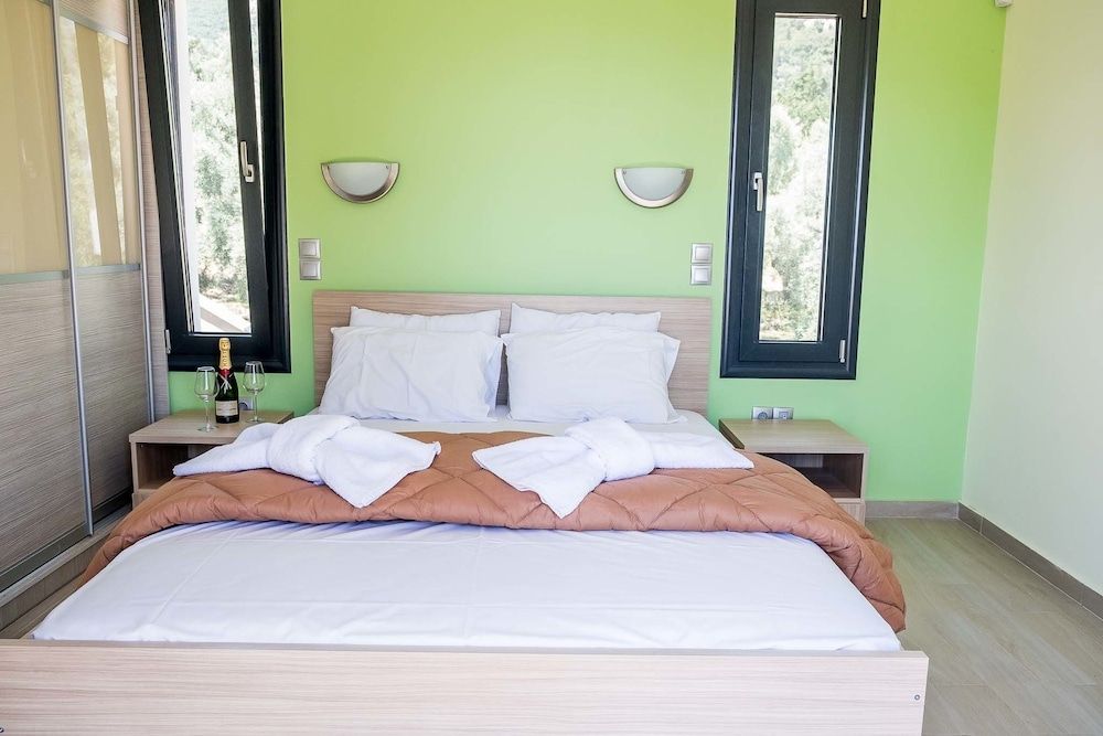 Golden Sun Villas 2