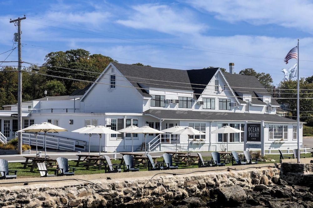 Bluebird Ocean Point Inn 4 estrellas en Ocean Point