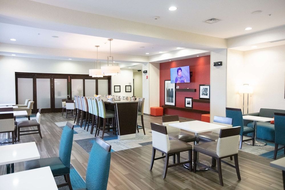 Hampton Inn Toledo/Oregon 3