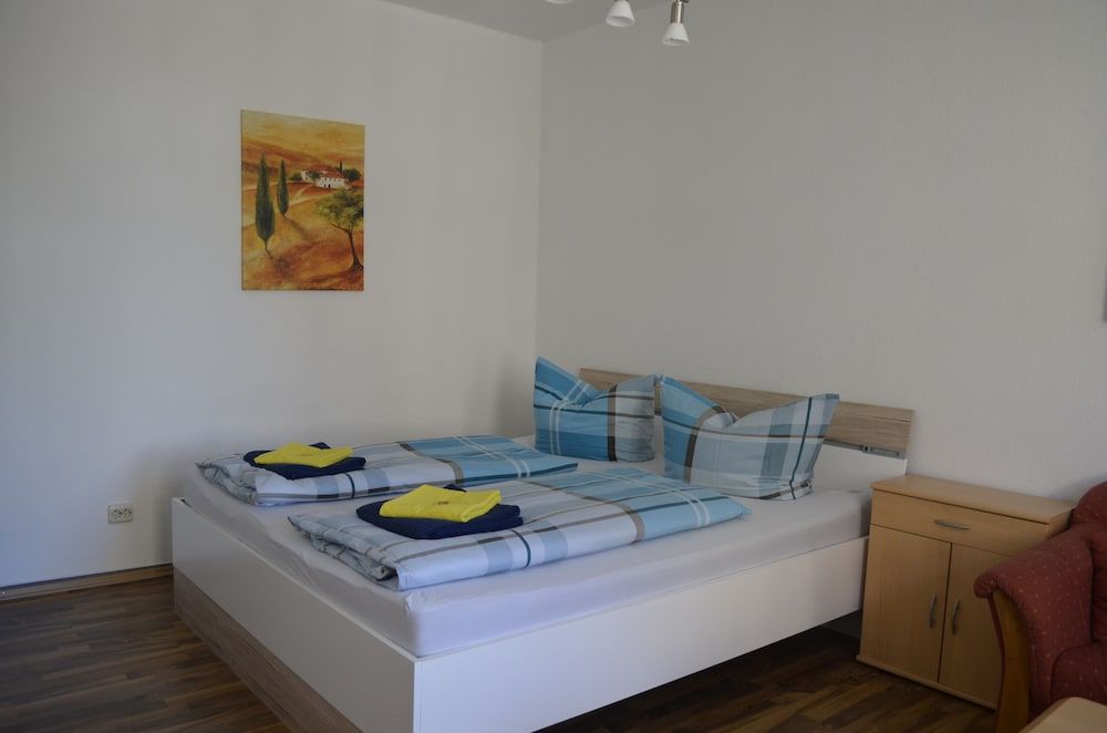 Apartment-Hotel 3