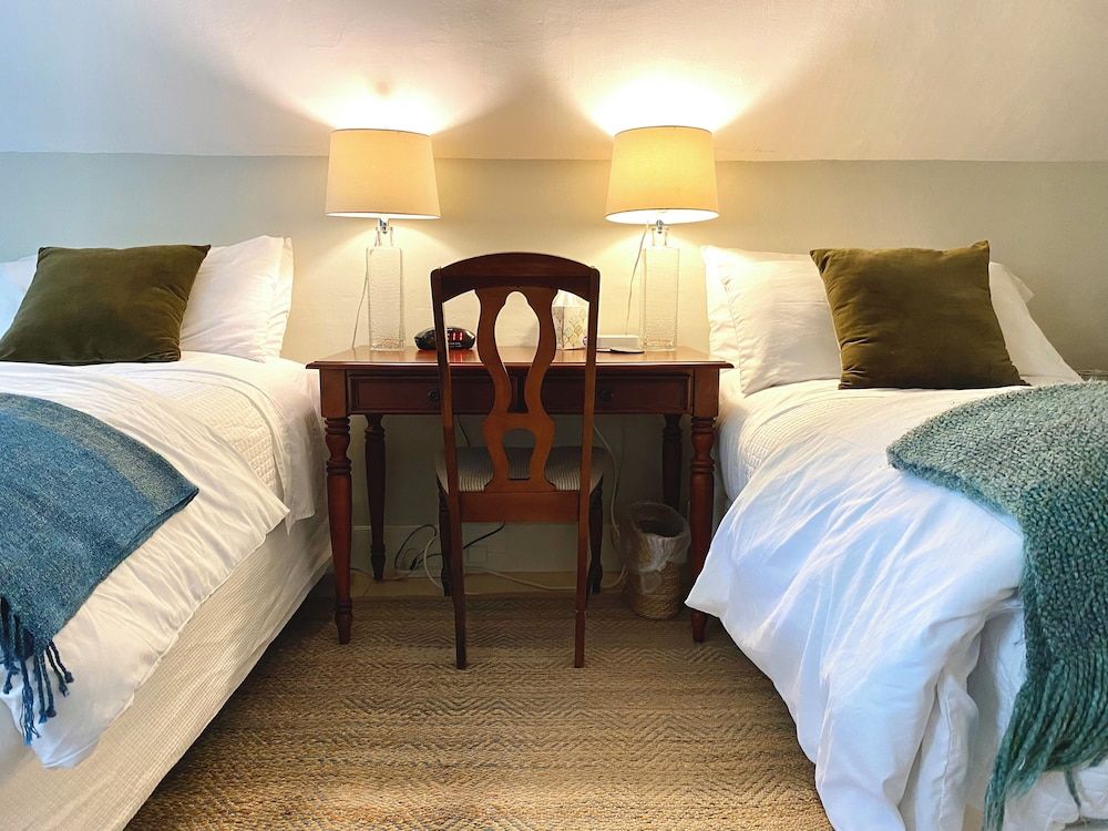 Sea Meadow Inn 3