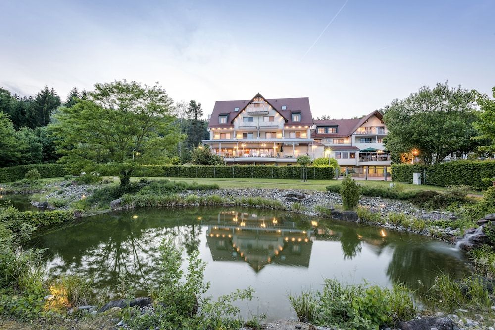 Landhotel Heimathenhof 4 estrelas em Heimbuchenthal