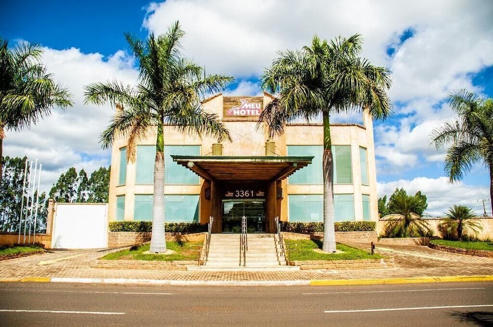 Meu Hotel Garça 4 estrellas en Garça