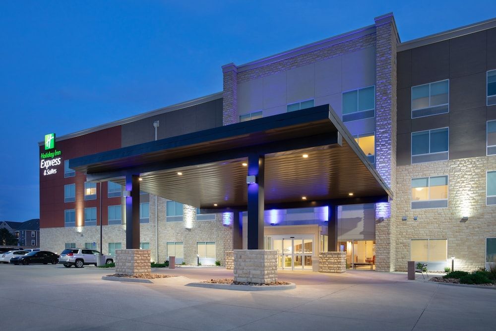 Holiday Inn Express & Suites Great Bend by IHG 2 estrelas em Great Bend
