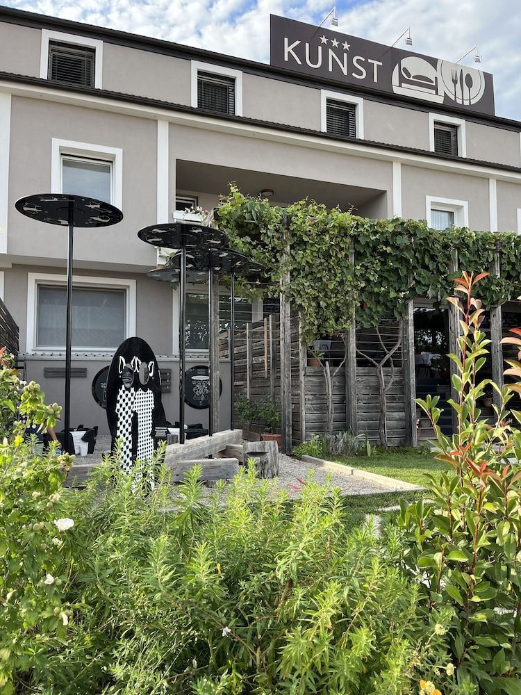 Hotel Kunst 3 estrellas en Krško