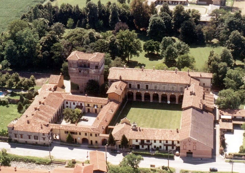 Palazzo Barbò -1 estrellas en Pumenengo