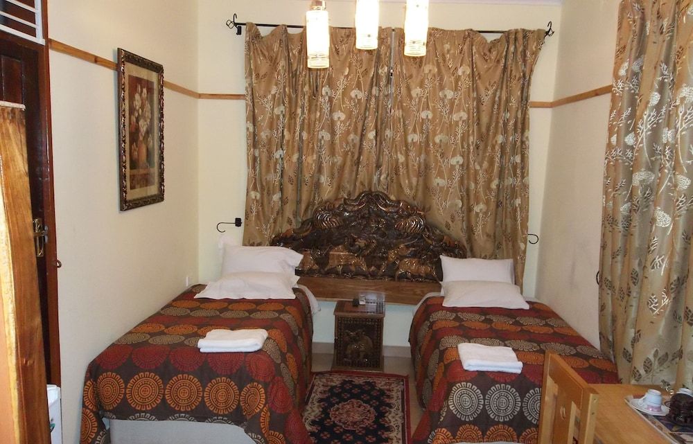 White Rose Lodge 3