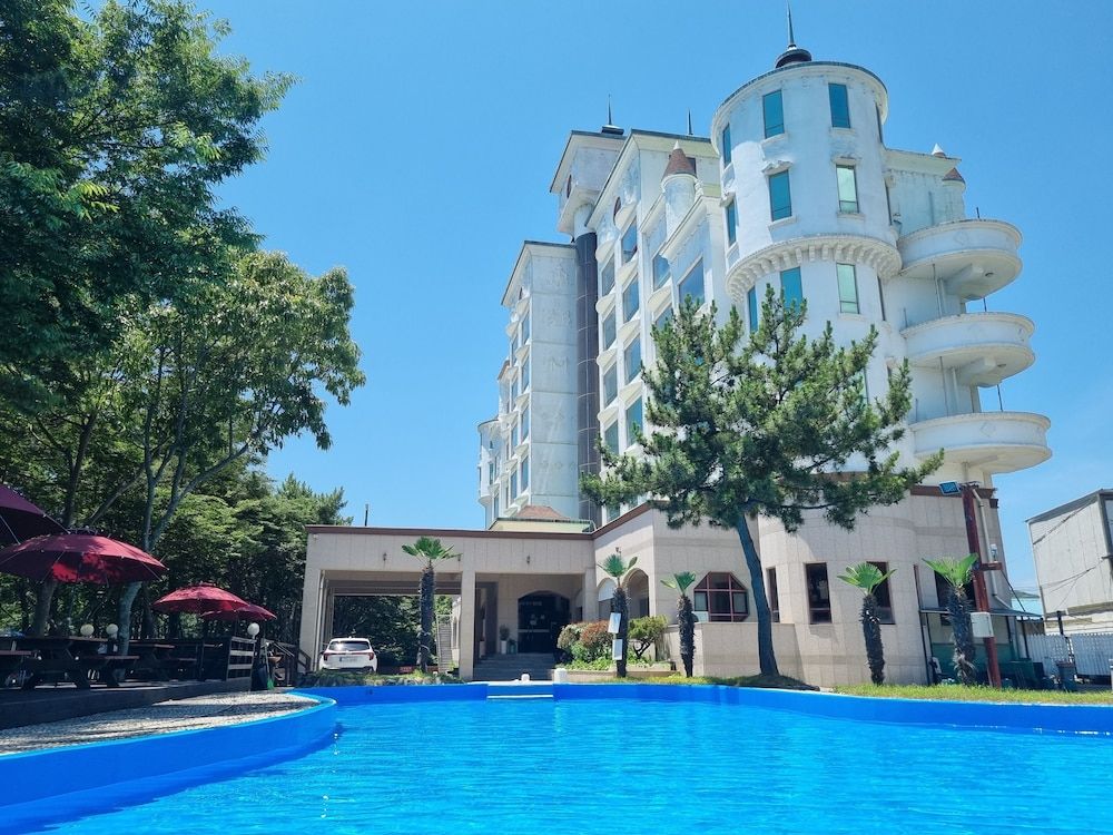 Namhae beach hotel -1 estrelas em Namhae