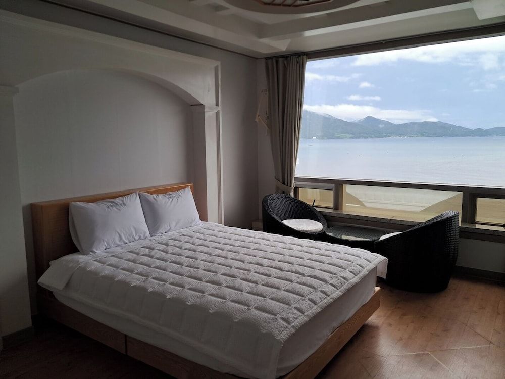 Namhae beach hotel 3