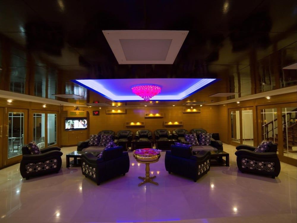 Hotel PVK Grand 3 estrellas en Dindigul
