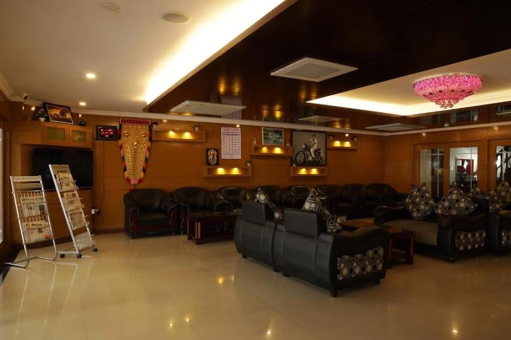 Hotel PVK Grand 2