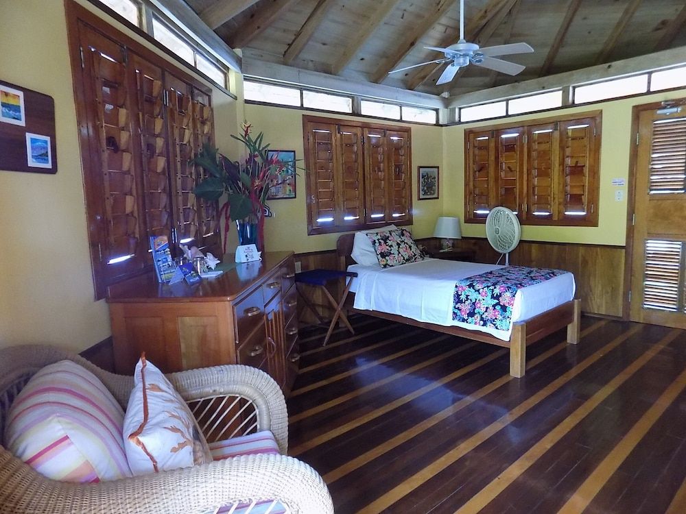 Mango Creek Resort 3