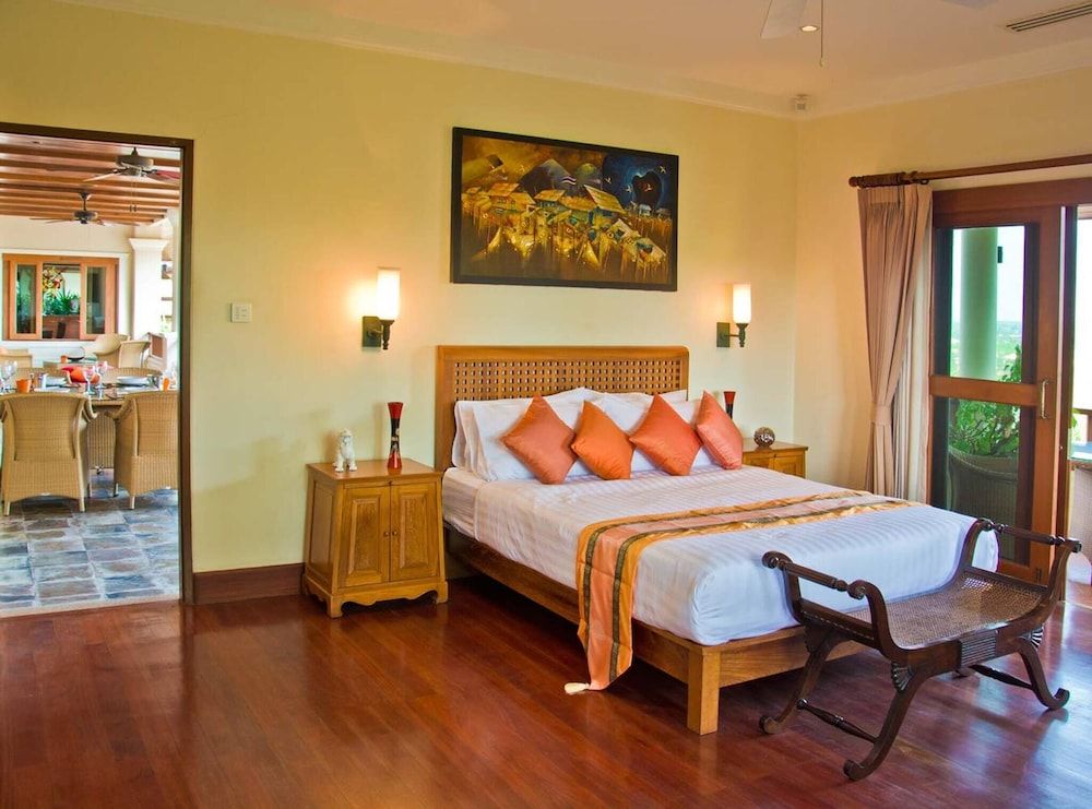 Villa Oriole - Luxury Pool Villa 2