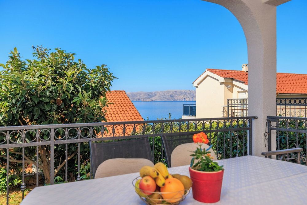 Apartments Marija -1 estrelas em Senj