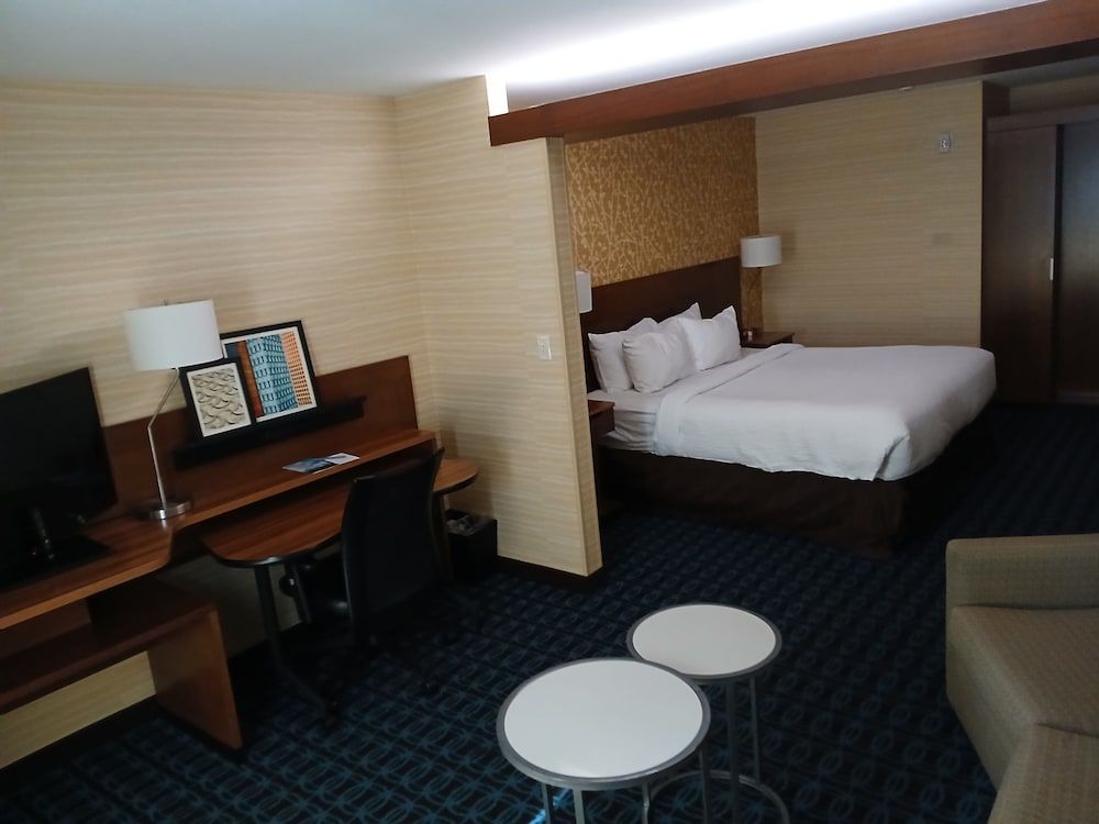 Fairfield Inn & Suites by Marriott Scottsbluff 3