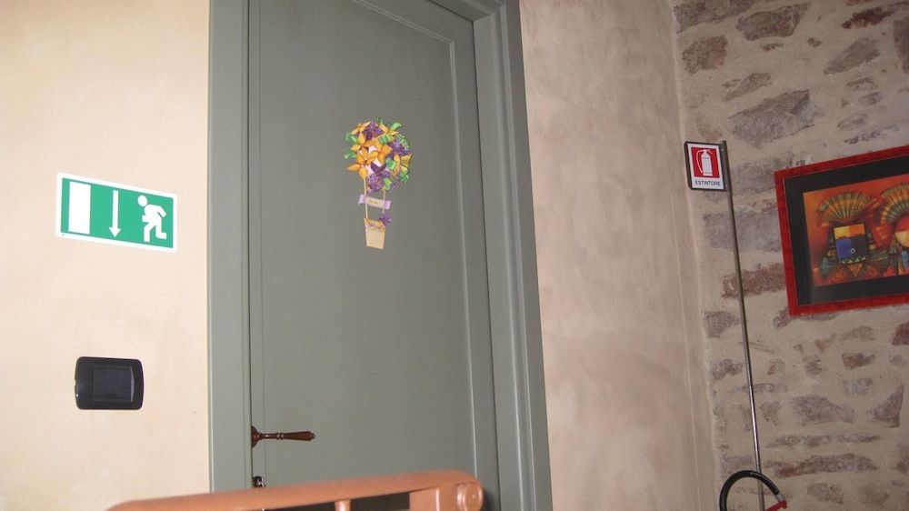 Sacreterre Room & Breakfast 2