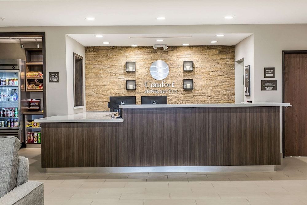 Comfort Inn & Suites Snyder 3
