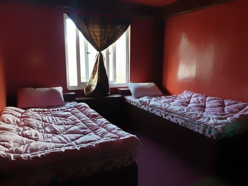 Lama Hotel 2