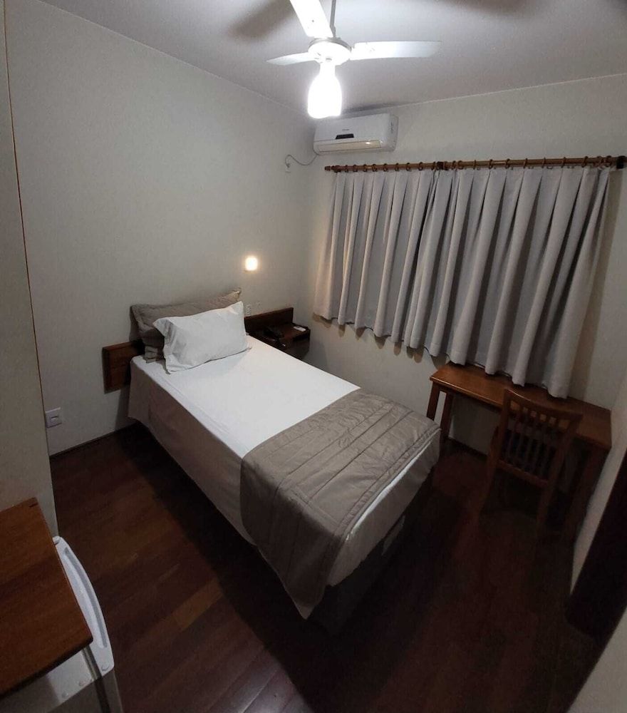 HOTEL GIORDANO CENTRO 2