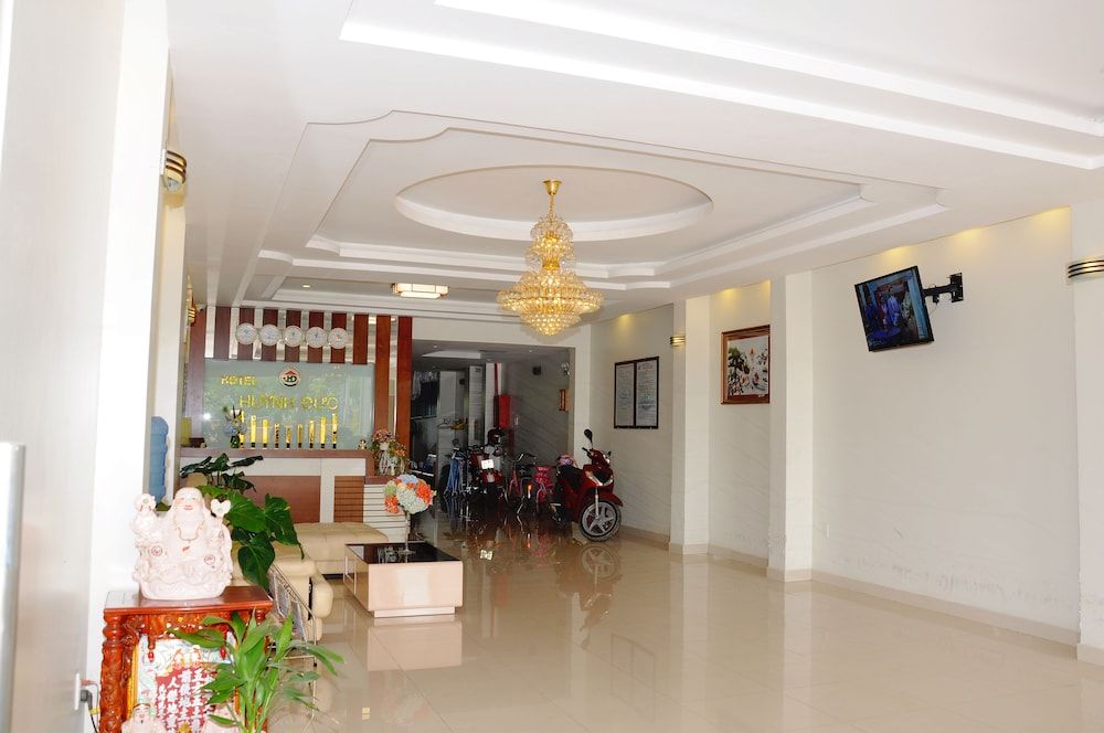 Huynh Duc Hotel 3