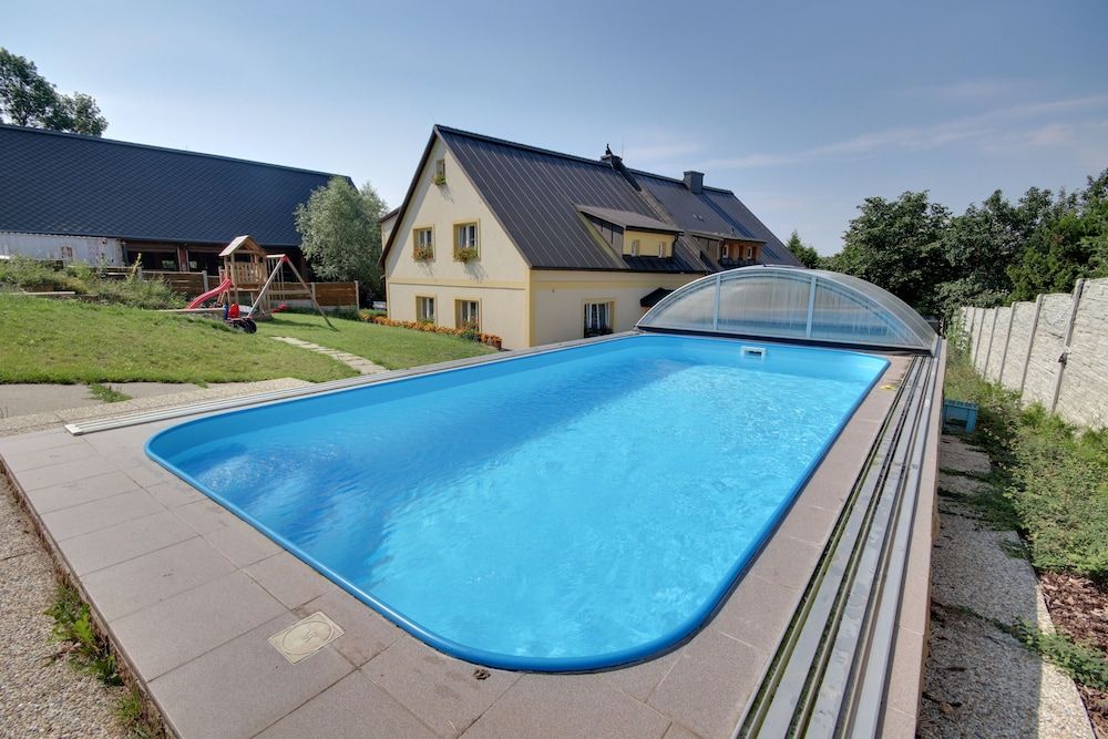 Guest House Pod Hajkem 3 estrellas en Horní Branná
