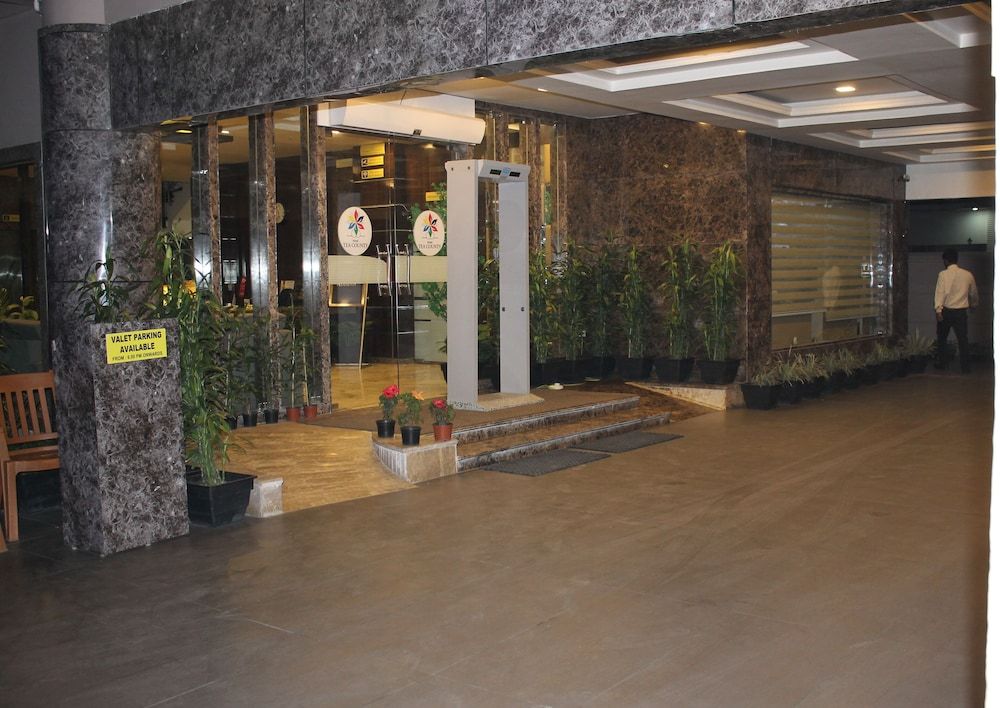 Hotel Tea County 2