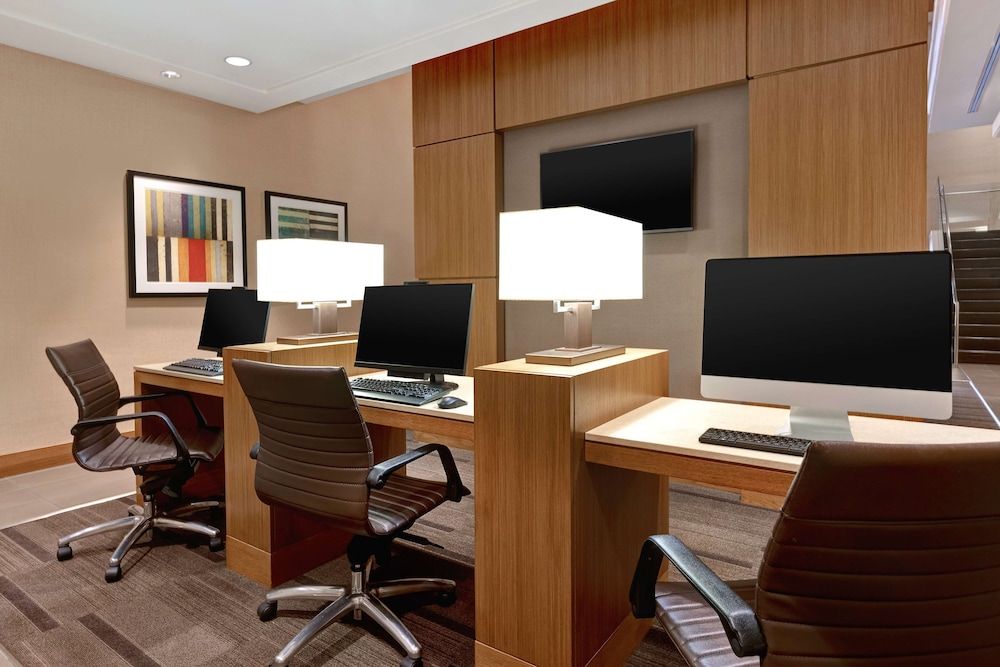 Hyatt Place Bloomington/Normal 2