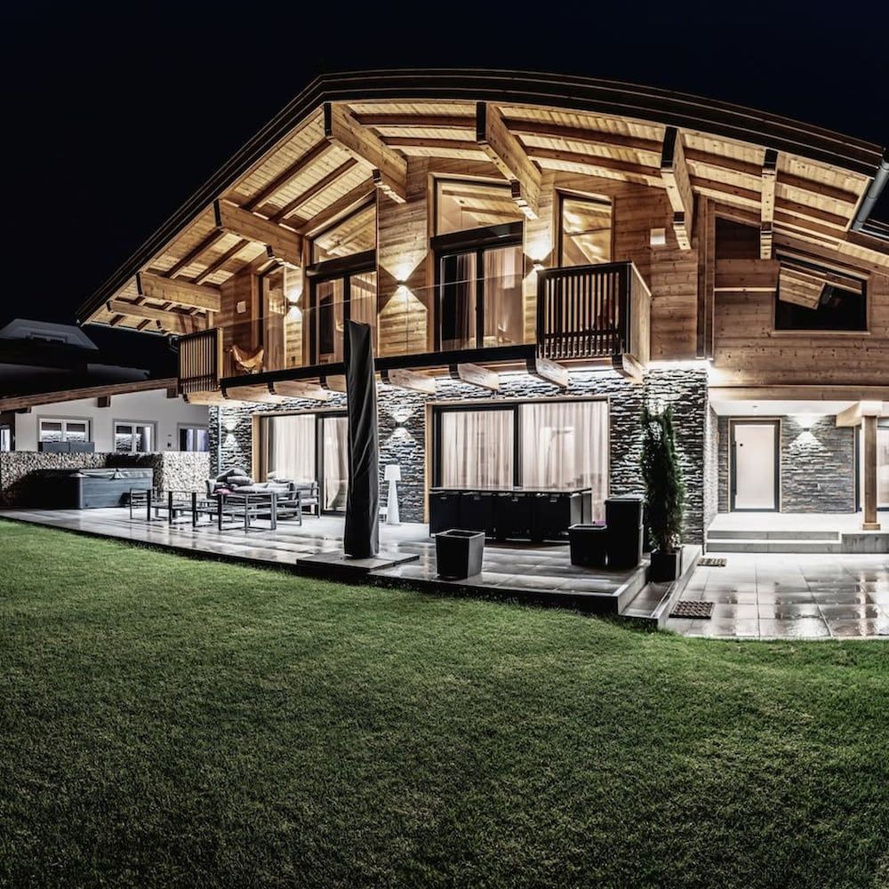 Chalet Amadeus - Designer Luxury Chalet for 14 -1 estrellas en Piesendorf