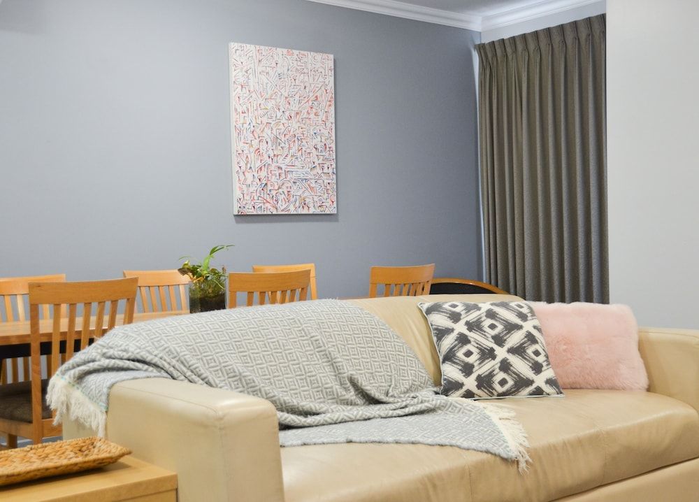 Mansfield Apartments 2