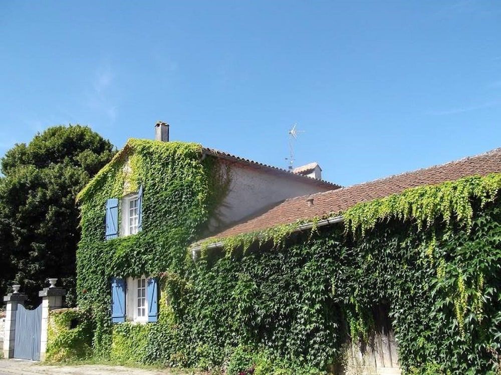 Le Clos de La Font Queroy -1 estrellas en Vouthon