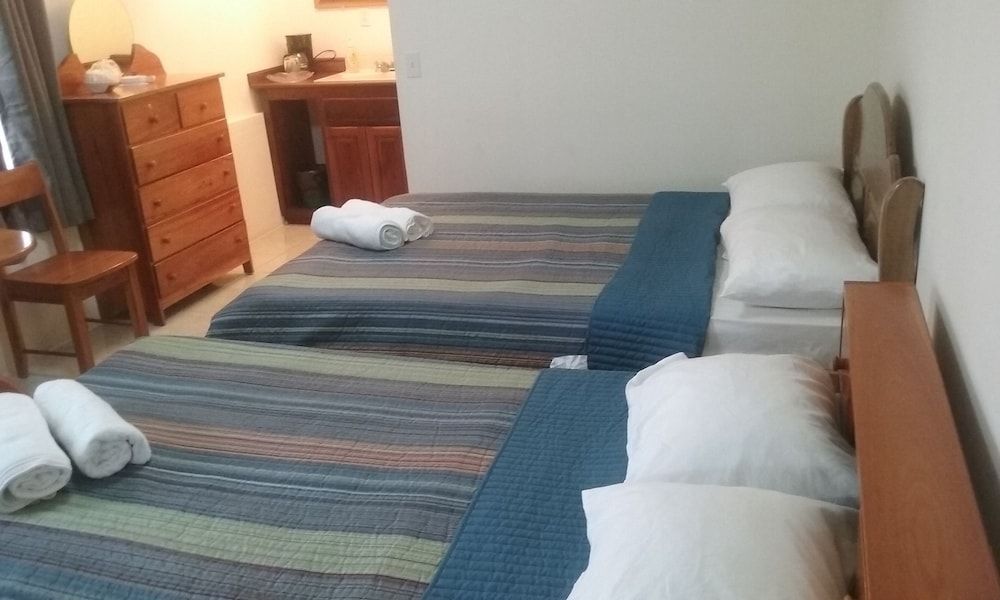 Sugar Patch Inn 3