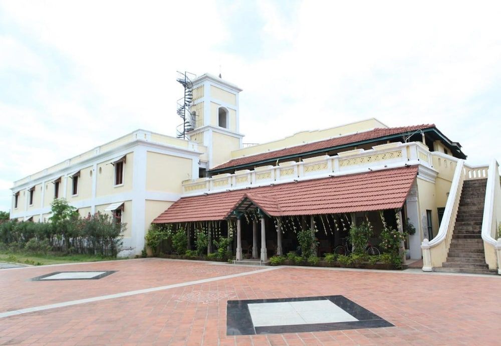 Saradharam Heritage Hotel Lakshmi Vilas -1 estrellas en Mannārgudi