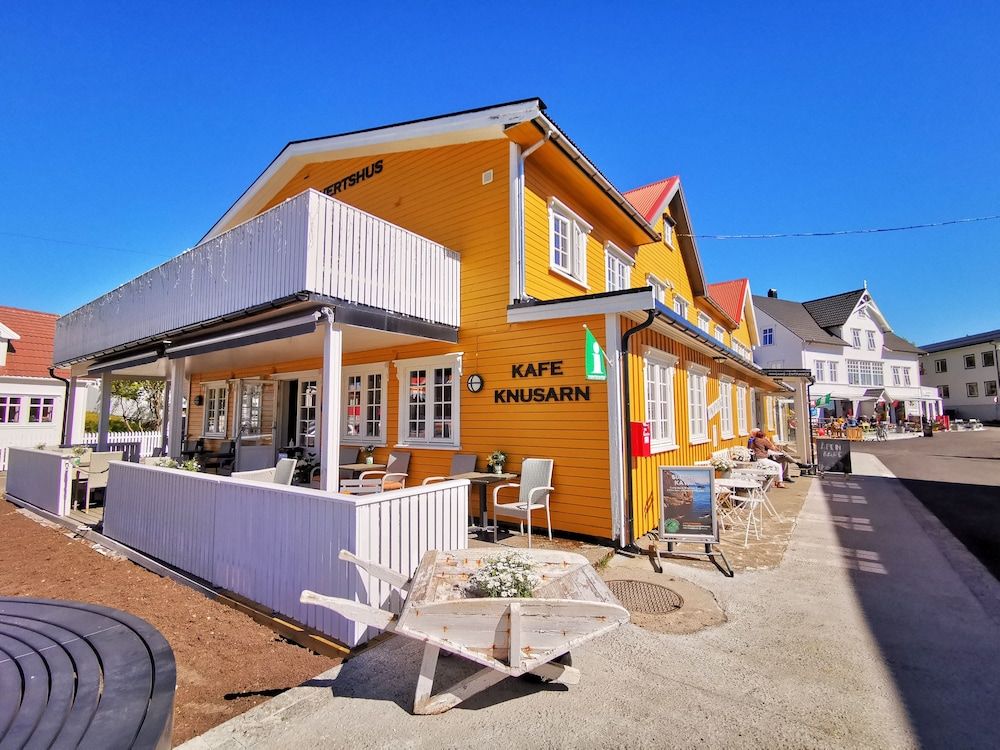 Henningsvær Guesthouse -1 estrellas en Henningsvær