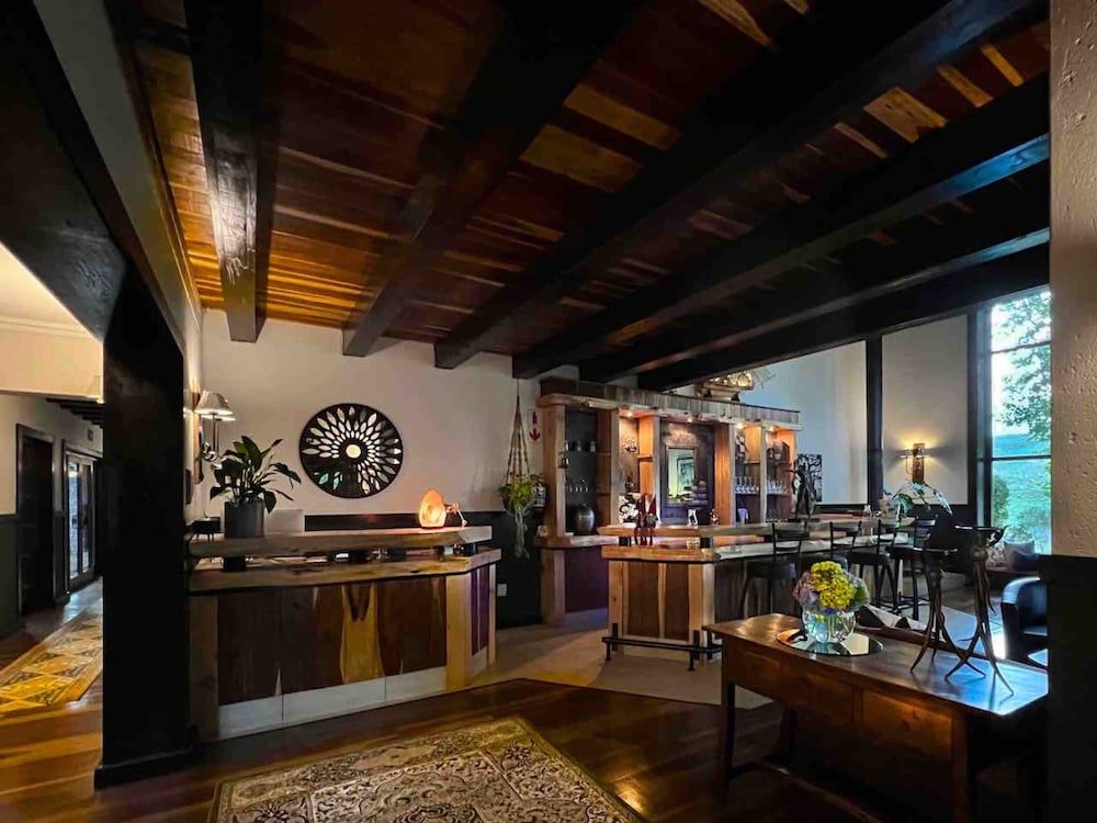 Malachite Manor 3