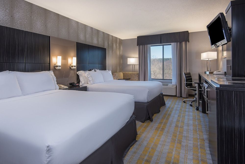 Holiday Inn Express & Suites Cooperstown by IHG 3