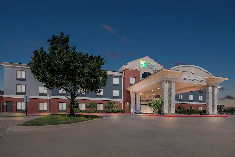 Holiday Inn Express & Suites Perry by IHG 3 estrellas en Perry