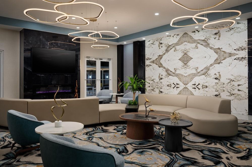 DoubleTree by Hilton Brunswick 2