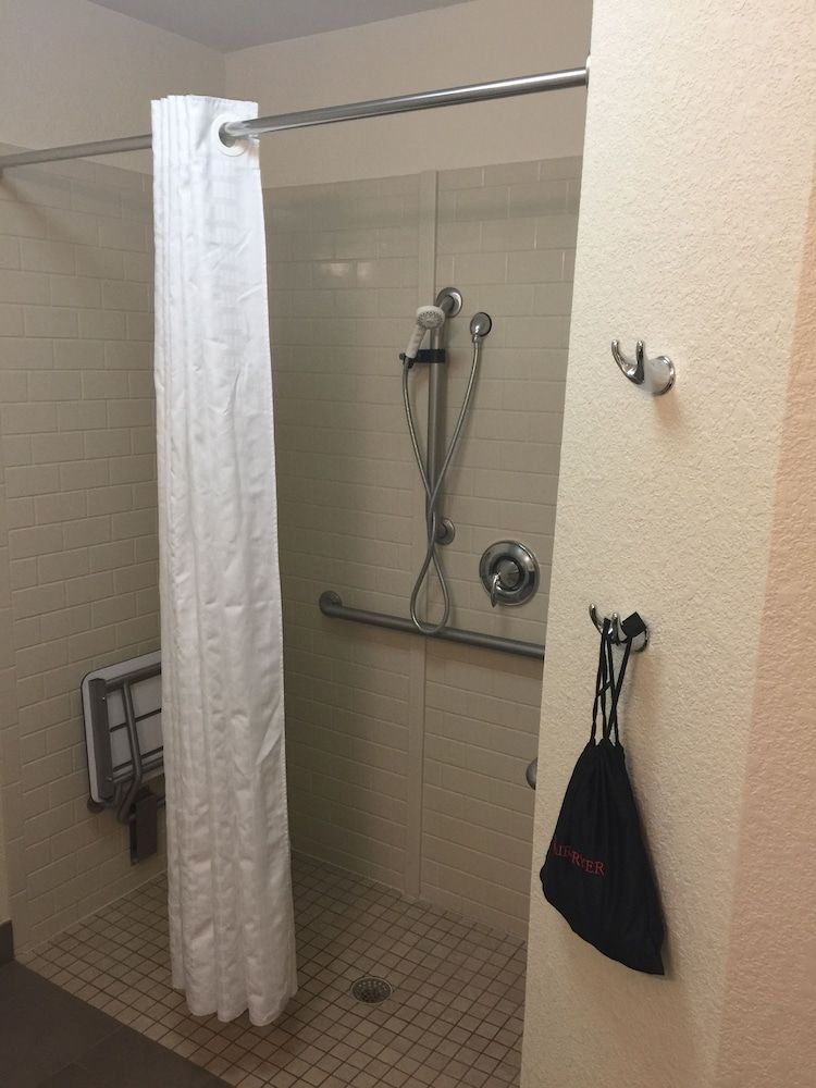 Candlewood Suites Woodward by IHG 3