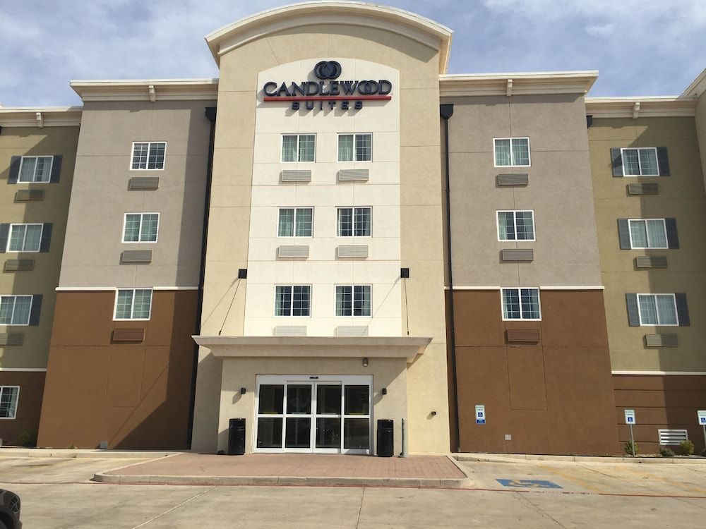 Candlewood Suites Woodward by IHG 2 estrellas en Woodward