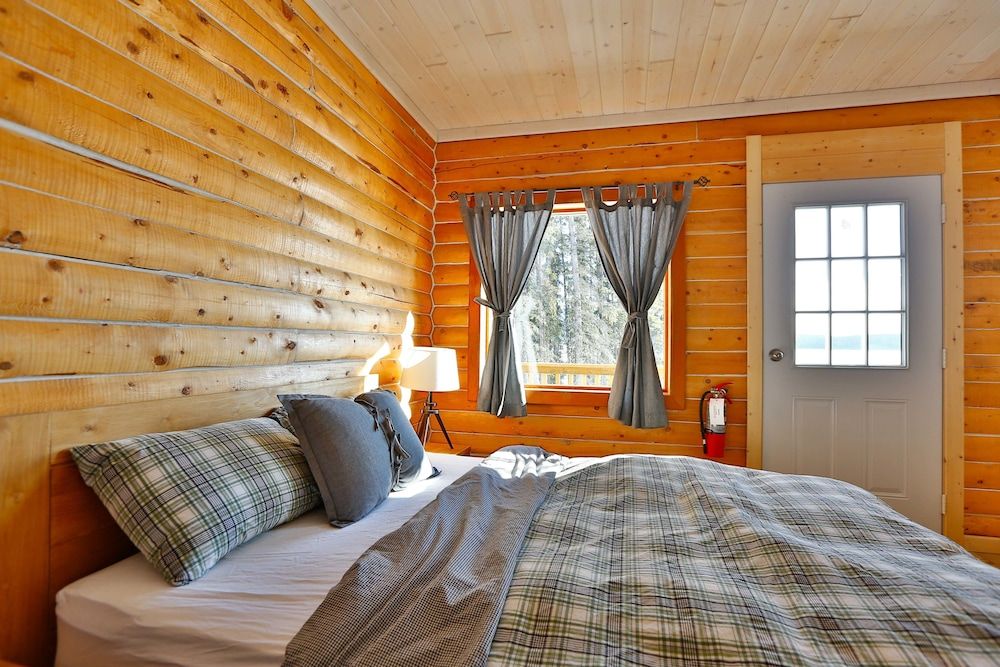 Southern Lakes Resort 2