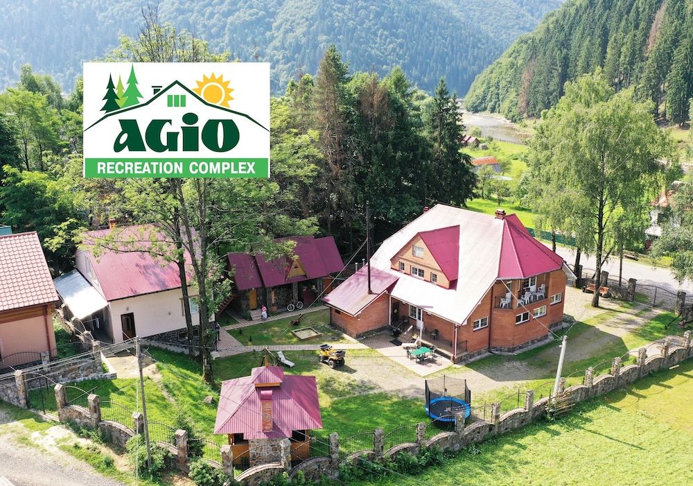 Agio Hotel -1 estrellas en Kolochava