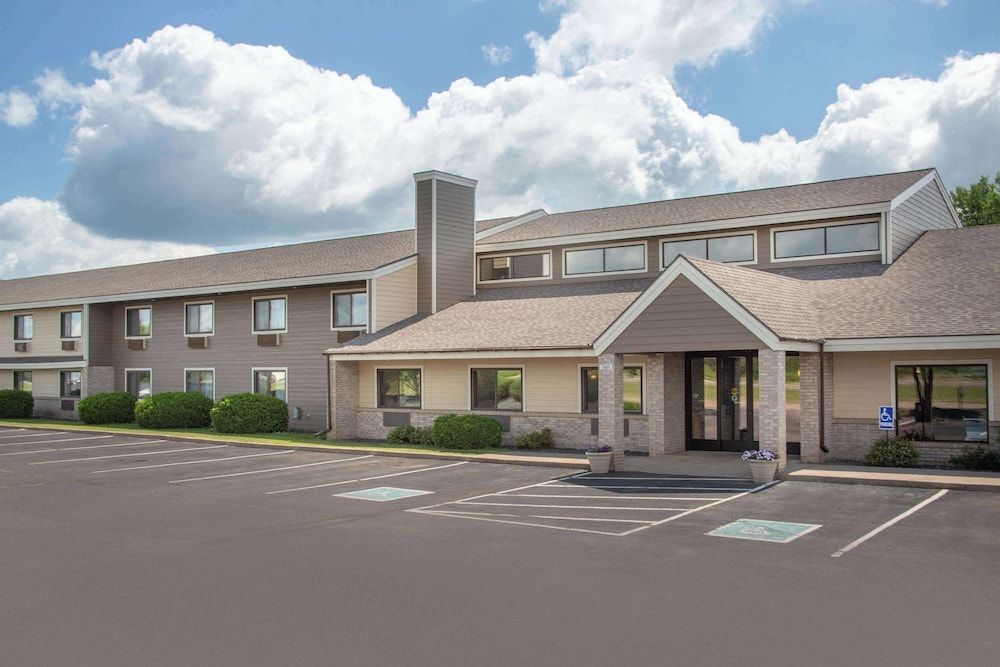 AmericInn by Wyndham Hayward 3 estrellas en Hayward