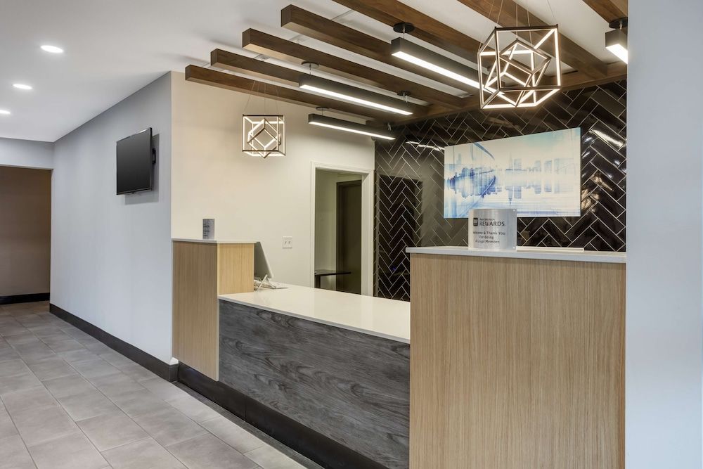 Best Western Plus Columbia Inn 3 estrellas en Columbia