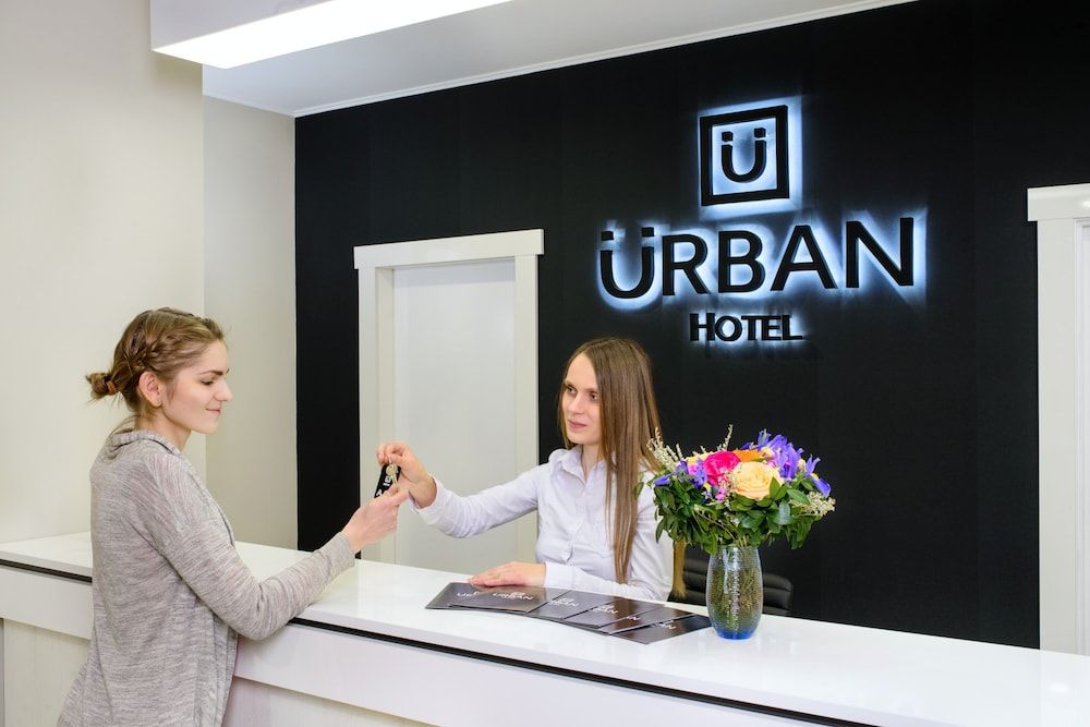 Urban Hotel 2