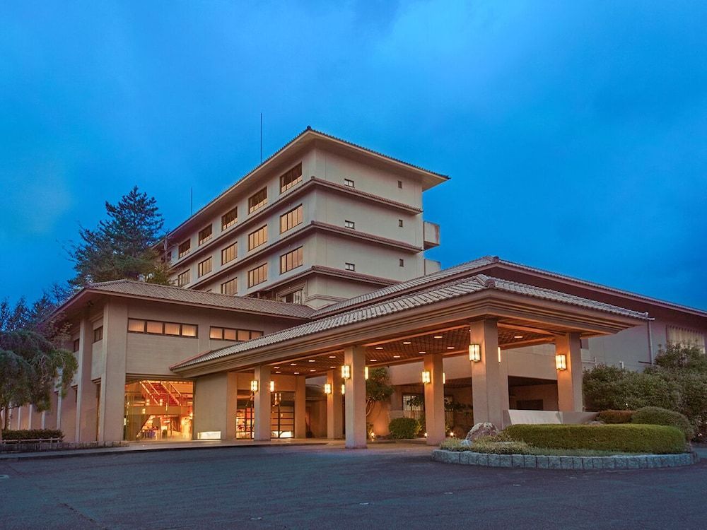 Ooedo Onsen Monogatari Premium Seiunkaku -1 estrelas em Awara