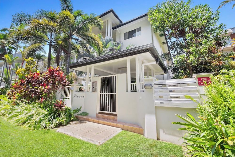 Arlington Apartments 4 estrelas em Clifton Beach