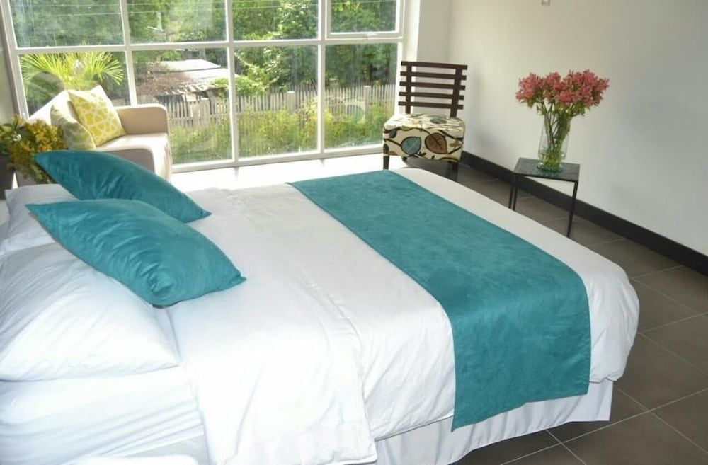 Ocean Blue Hotel 3