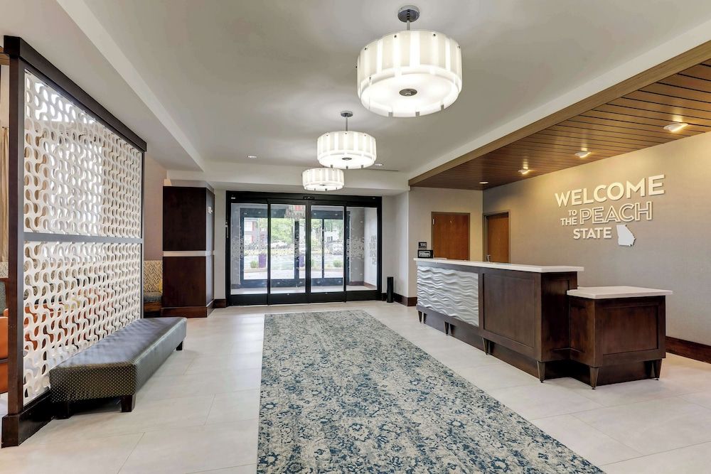 Hampton Inn & Suites Rome 3