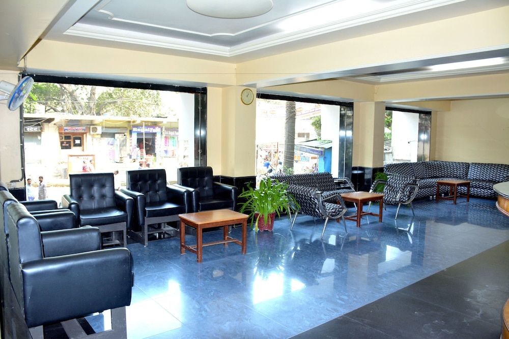 Hotel Rajhans International 1 estrellas en Bhāgalpur